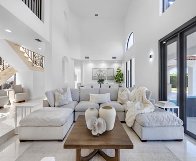 Luxury Villa Photo #25