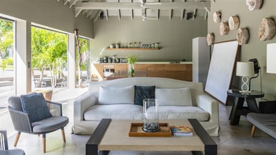 Luxury Villa Photo #41