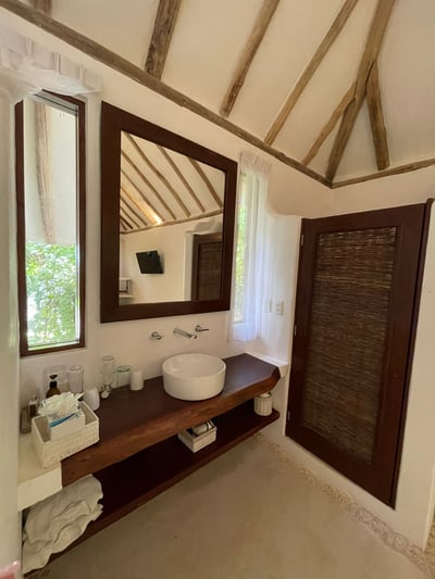 Luxury Villa Photo #12