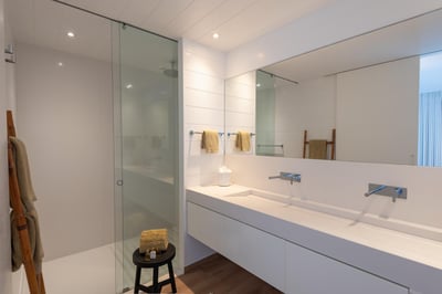 Luxury Villa Photo #26