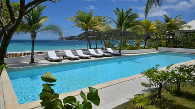 Luxury Villa Photo #2
