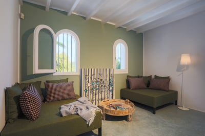 Luxury Villa Photo #30