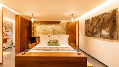 Luxury Villa Photo #56