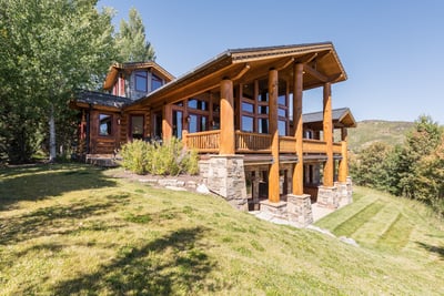 Luxury Villa Photo #2