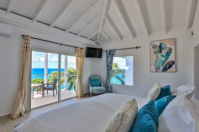 Luxury Villa Photo #49