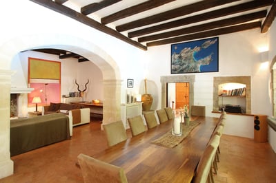 Luxury Villa Photo #11