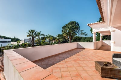 Luxury Villa Photo #22