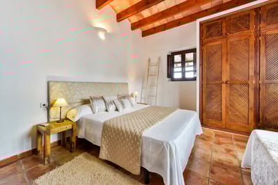 Luxury Villa Photo #30