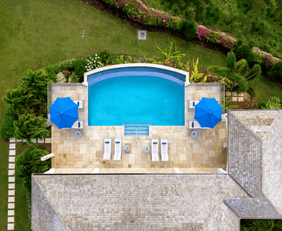 Luxury Villa Photo #3