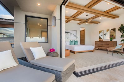 Luxury Villa Photo #32