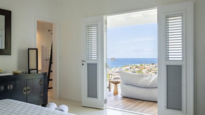 Luxury Villa Photo #26