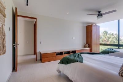 Luxury Villa Photo #45