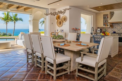 Luxury Villa Photo #24
