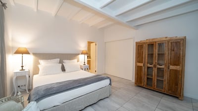 Luxury Villa Photo #16