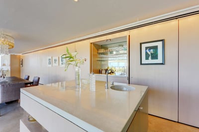 Luxury Villa Photo #15
