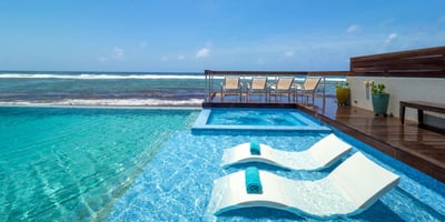 Luxury Villa Photo #2