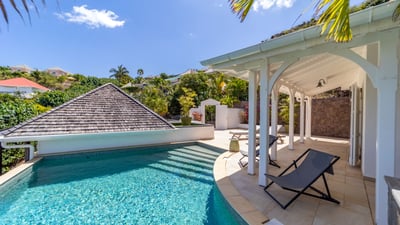 Luxury Villa Photo #5