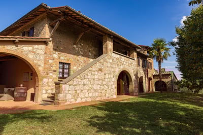 Luxury Villa Photo #6