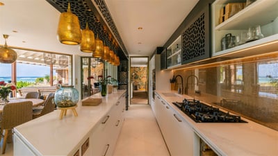 Luxury Villa Photo #28