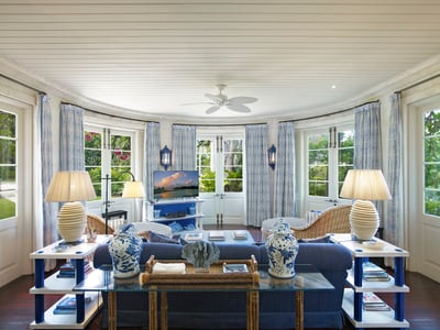 Luxury Villa Photo #10