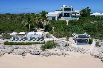 Luxury Villa Photo #7