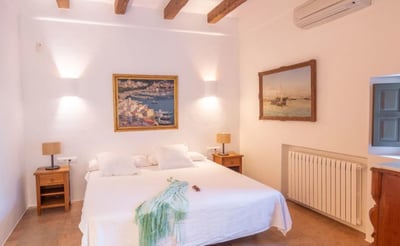 Luxury Villa Photo #19