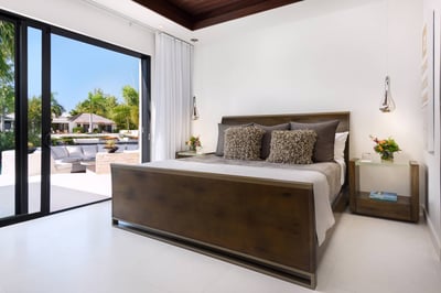 Luxury Villa Photo #20