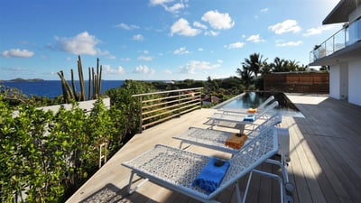 Pool & Terrace