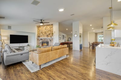 Luxury Villa Photo #17