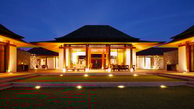 Luxury Villa Photo #11