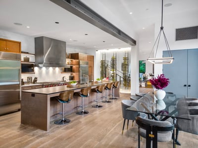 Luxury Villa Photo #22