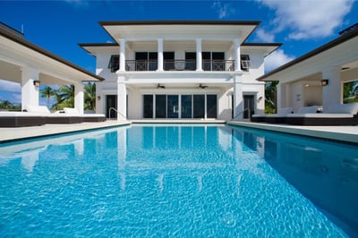 Luxury Villa Photo #3