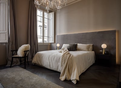 Luxury Villa Photo #18