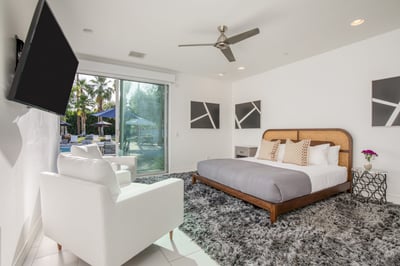 Luxury Villa Photo #34