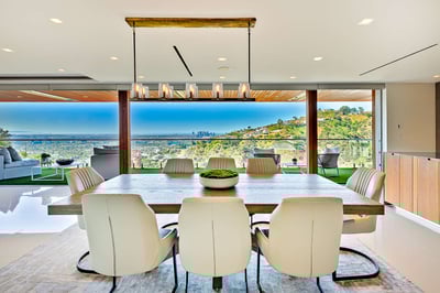 Luxury Villa Photo #26