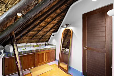 Luxury Villa Photo #63