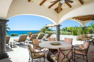 Luxury Villa Photo #9