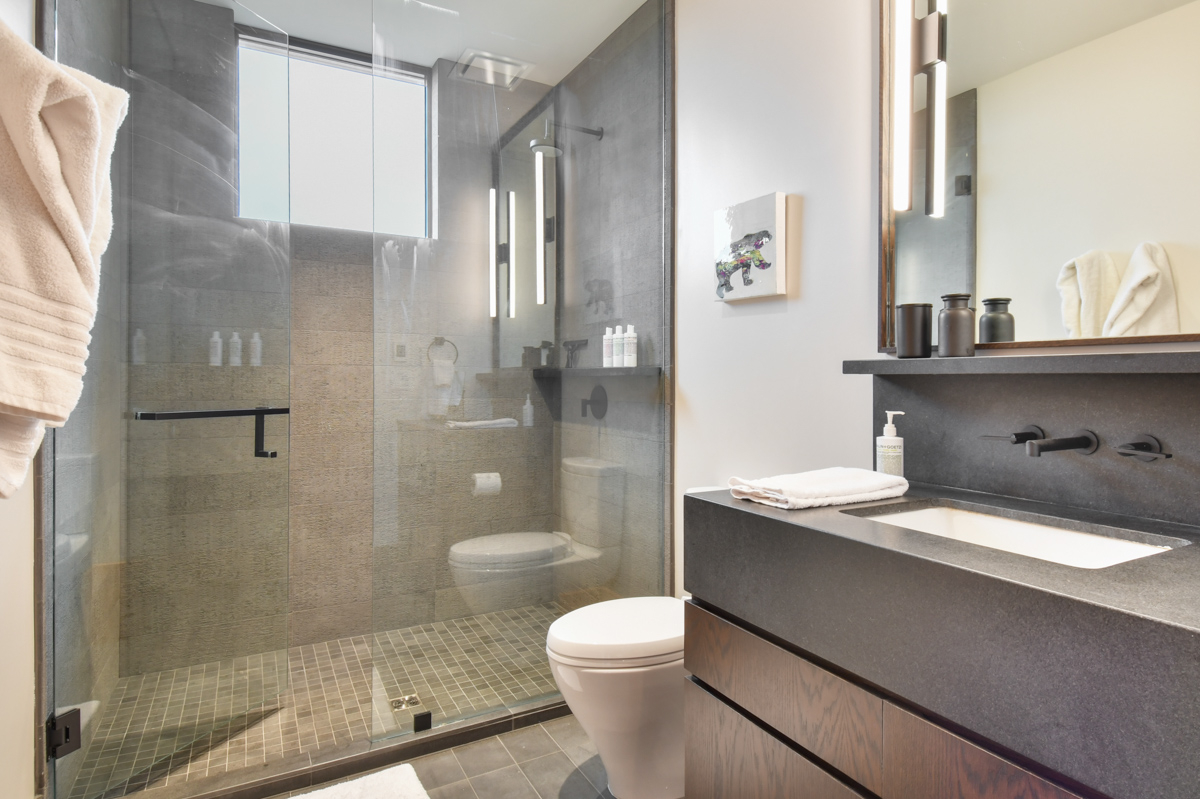 One Empire 201 Home rental - 28