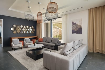 Luxury Villa Photo #31