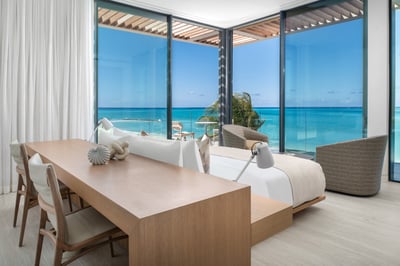 Luxury Villa Photo #34