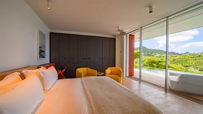Luxury Villa Photo #48