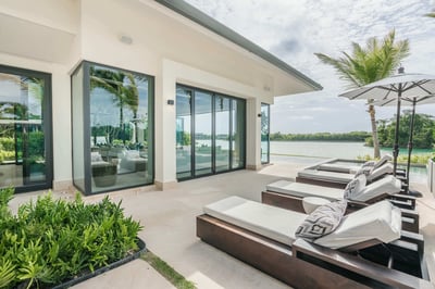 Luxury Villa Photo #19