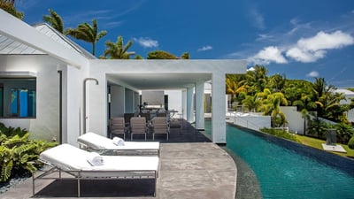Luxury Villa Photo #19