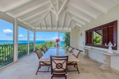 Luxury Villa Photo #12