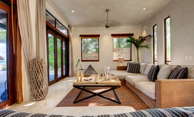 Luxury Villa Photo #14