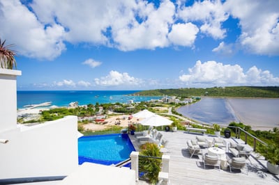Luxury Villa Photo #9