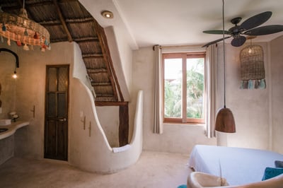 Luxury Villa Photo #22
