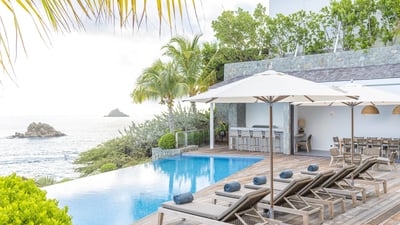 Luxury Villa Photo #4