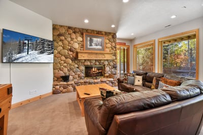 Luxury Villa Photo #15