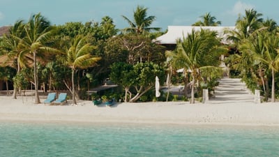 Luxury Villa Photo #11